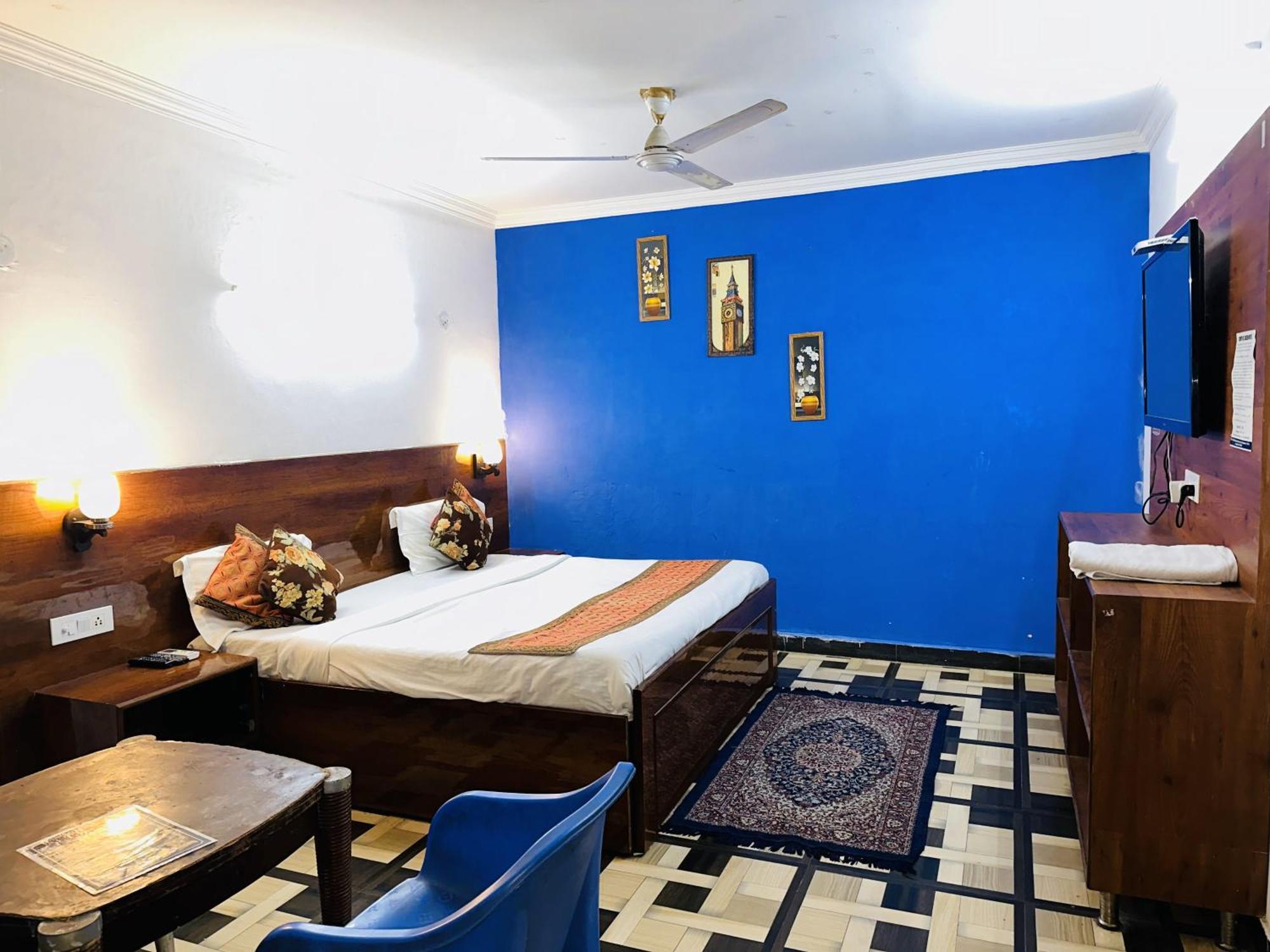 Golden Bed And Breakfast- High Quality Rooms In South Ex-1 D Block Νέο Δελχί Εξωτερικό φωτογραφία