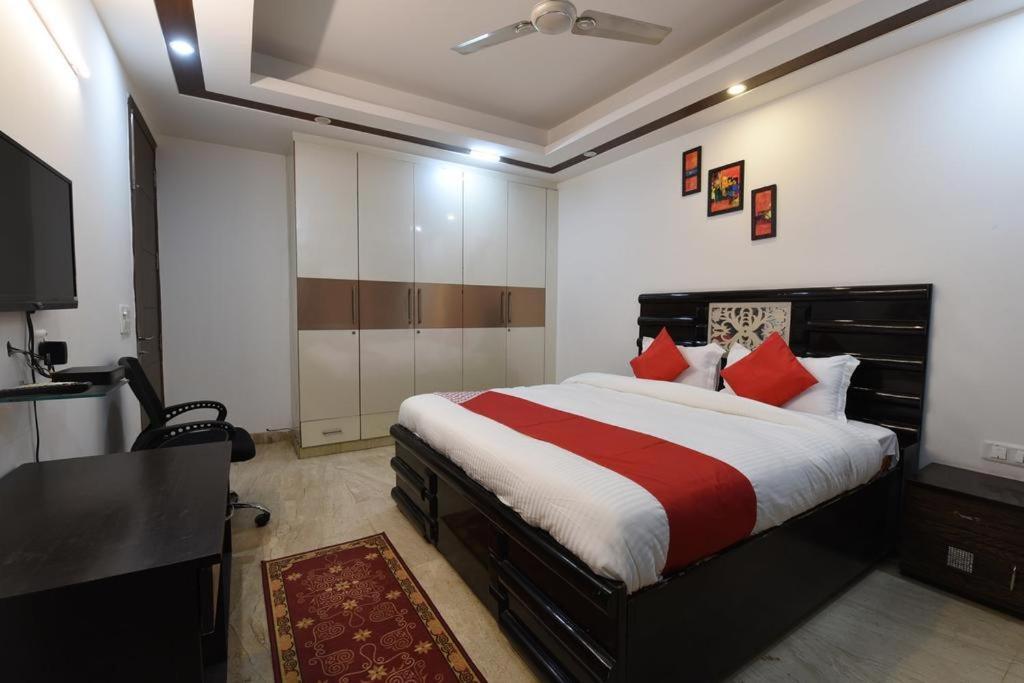 Golden Bed And Breakfast- High Quality Rooms In South Ex-1 D Block Νέο Δελχί Εξωτερικό φωτογραφία